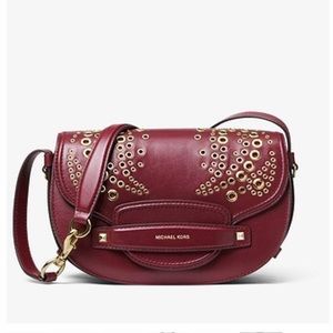 🎉HOST PICK 🎉NEW MK Med Cary Bag